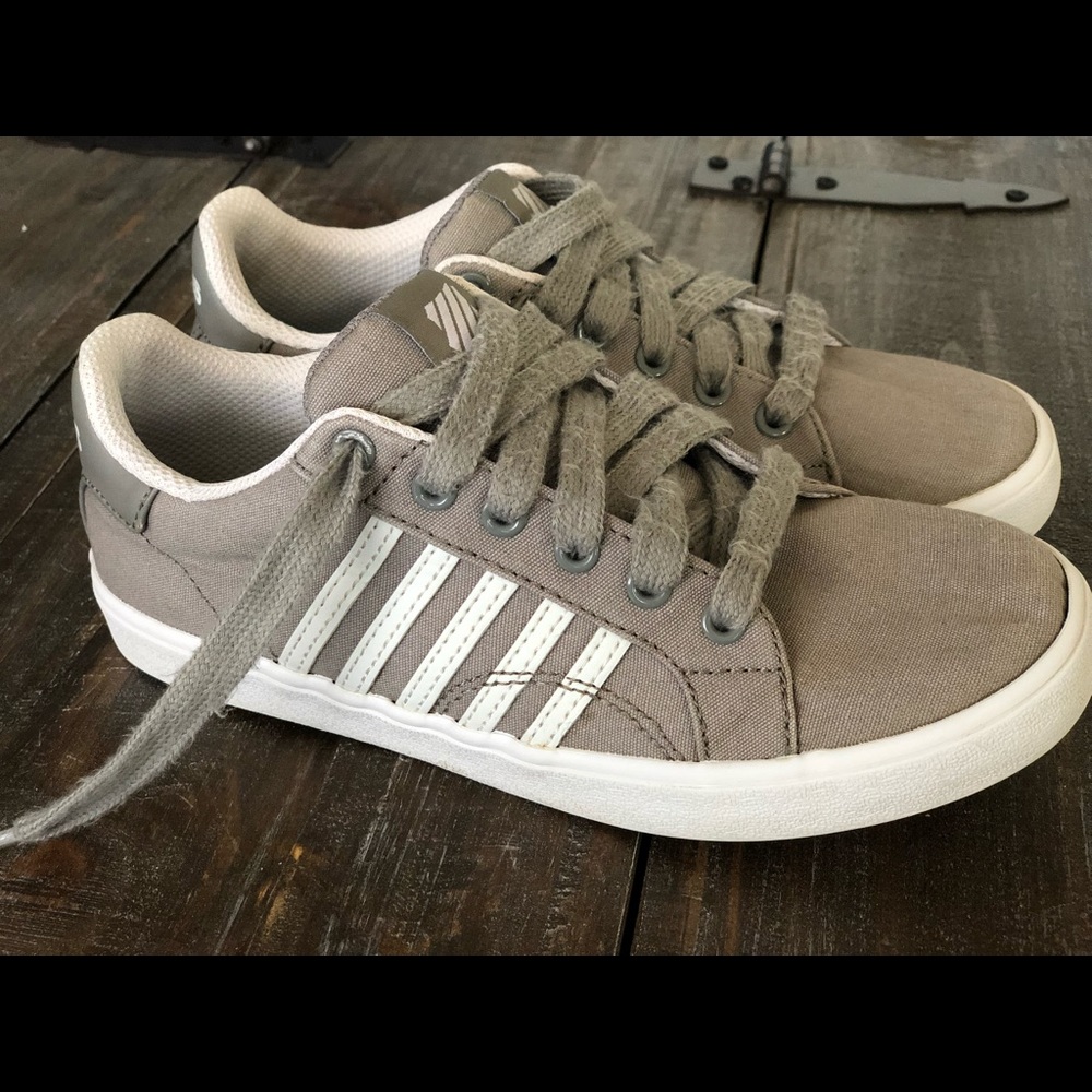 K-Swiss grey canvas shoes